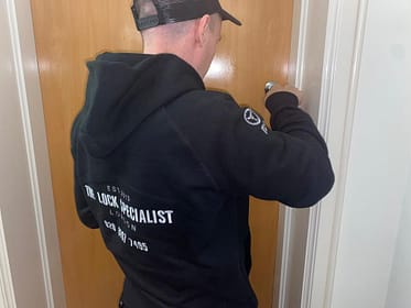 Lock Replacement Lock Replacement